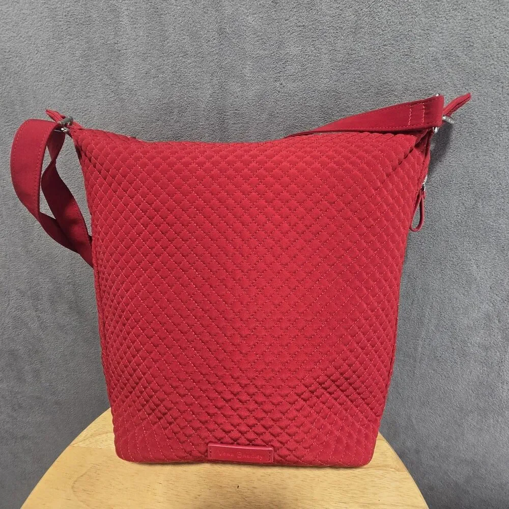 Vera Bradley Hobo Shoulder Bag Purse True Red Quilted Side Pocket 14x12x6